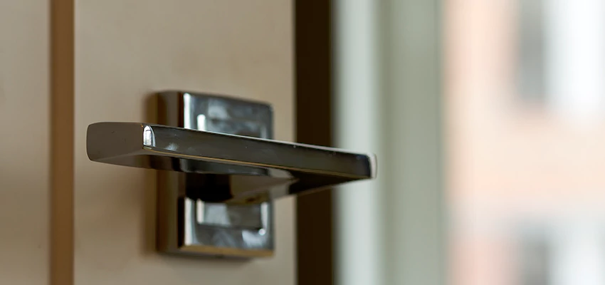 Door Lever Knob Repair in East Pasadena, California