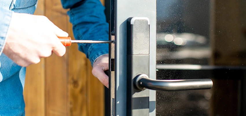 Aluminium Door Lock Replacement in East Pasadena, California