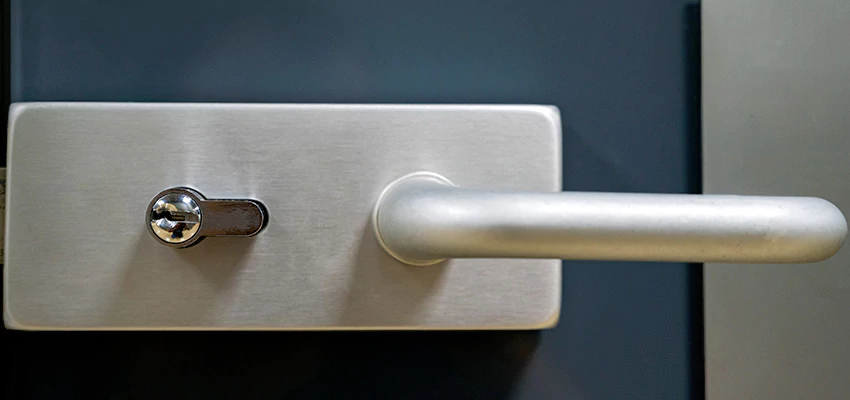 Change Patio Door Locks in East Pasadena, California